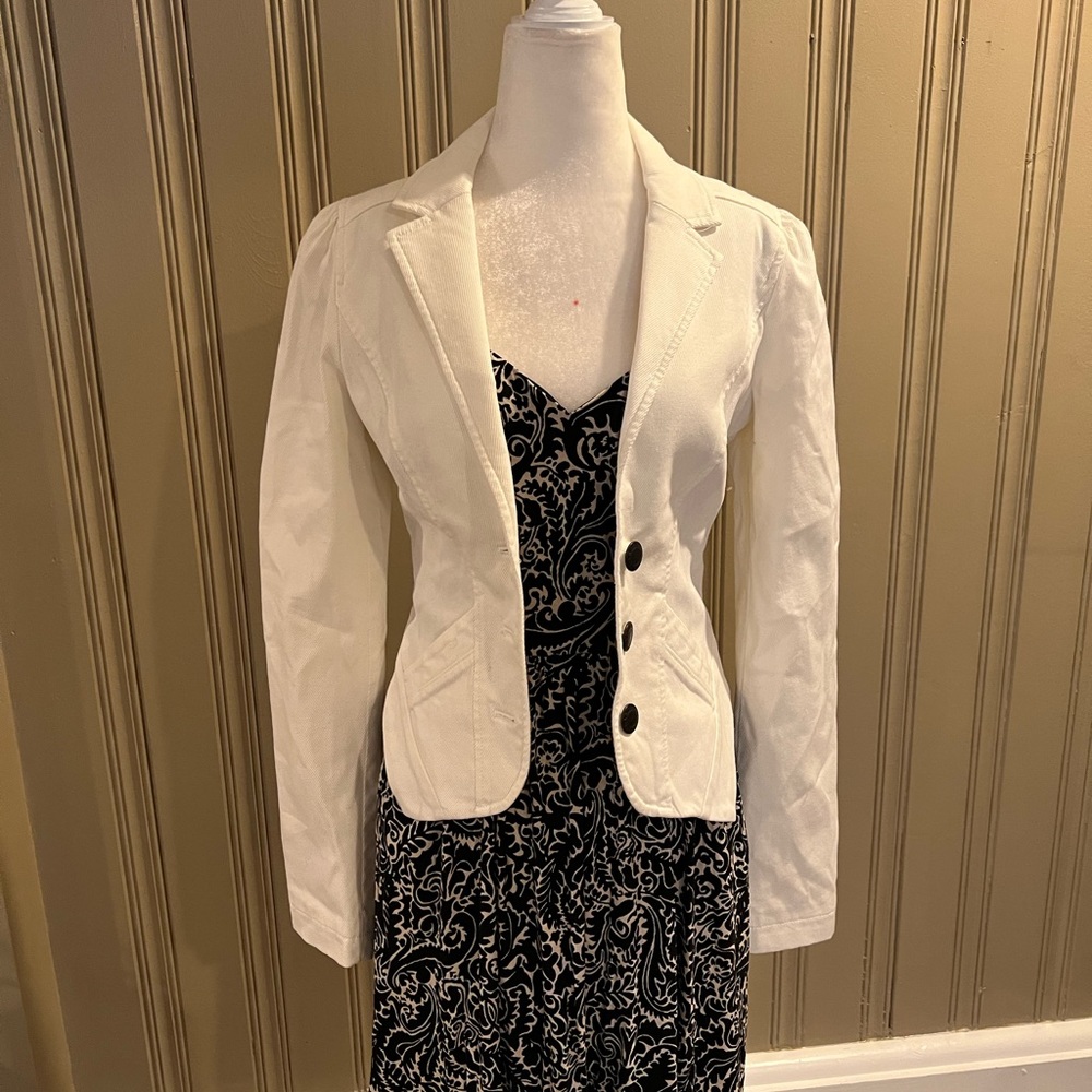 AX White jacket